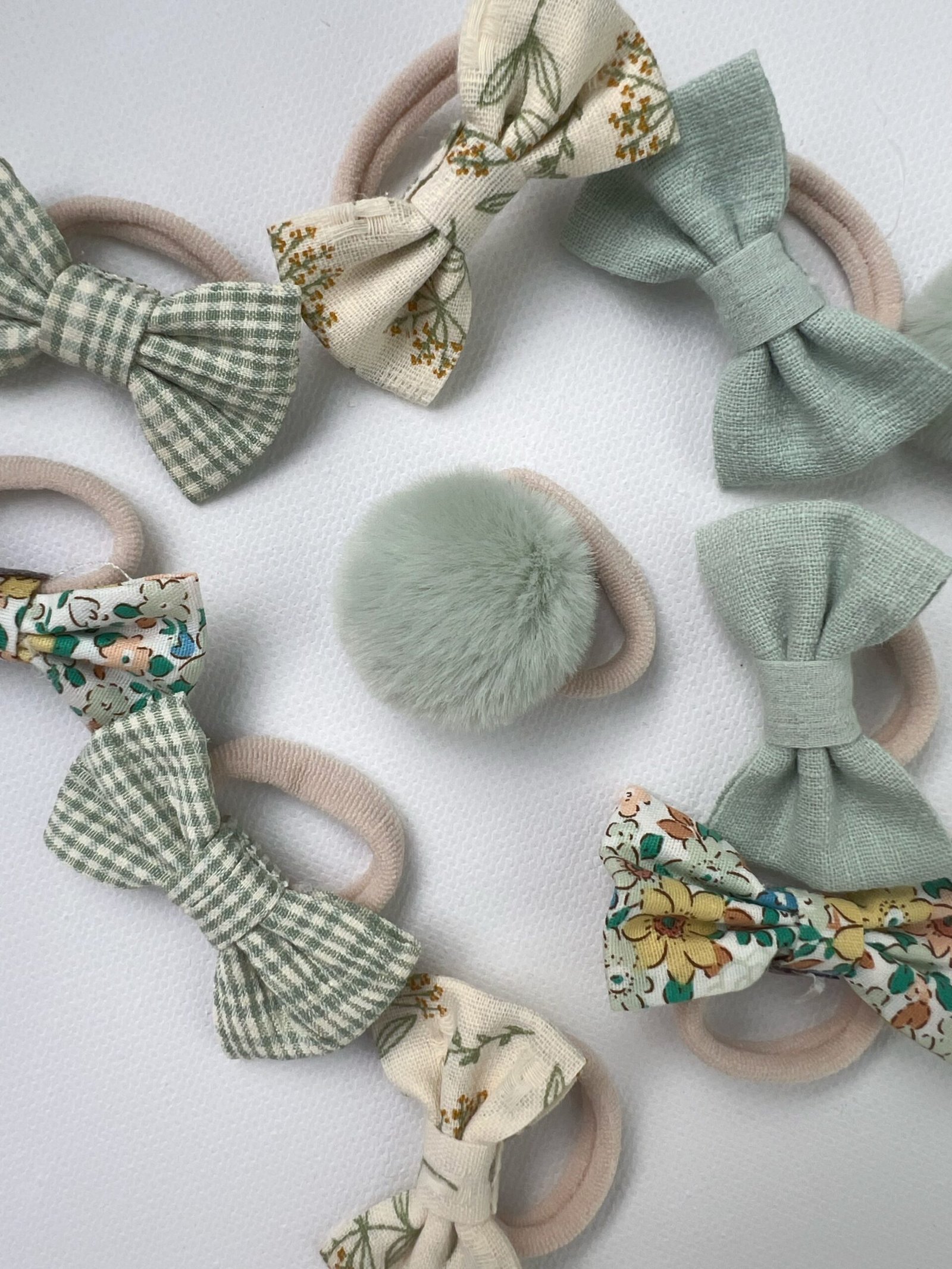 plaukų segtukai mergaitėms